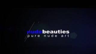 Melisa Mendini - NudeBeauties - Stripes