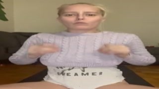 Fansly - @Alexxxeeeof - Some body stretching &amp; flexibility showing! Would you fuck me in the last positi
