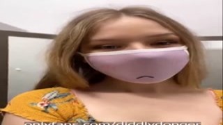 DIDDLY ASMRTIST SHE IS THE BEST