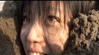 Cohi - 001砂浜に埋めてみた Vol 01