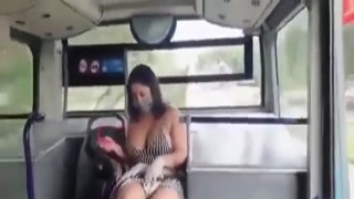 SEXO EN BUS MIO CALI COLOMBIA