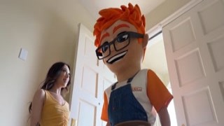 Athletic Sage Hunter Meets Her Match: PornDudes Pipe-Clearing Power Drill!